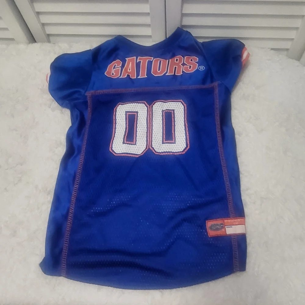 Pet First Florida Gators dog shirt size M. 12